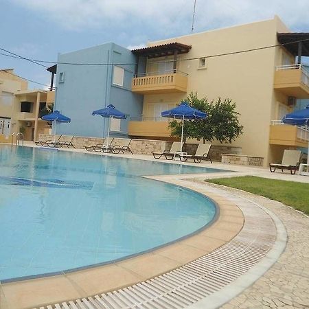 Irini Stalos Apartments Екстериор снимка