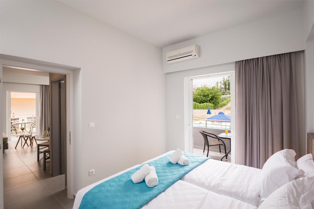 Irini Stalos Apartments Екстериор снимка