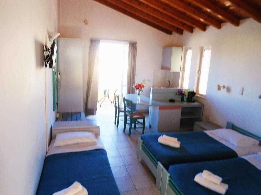 Irini Stalos Apartments Екстериор снимка