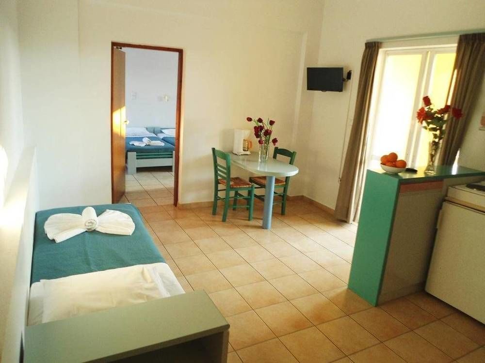 Irini Stalos Apartments Екстериор снимка