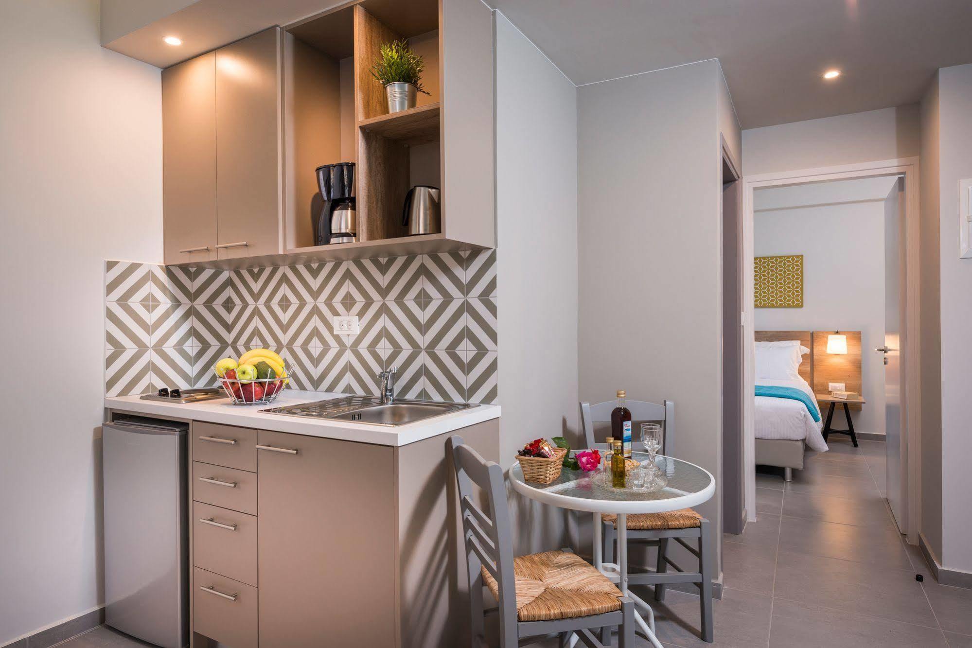 Irini Stalos Apartments Екстериор снимка